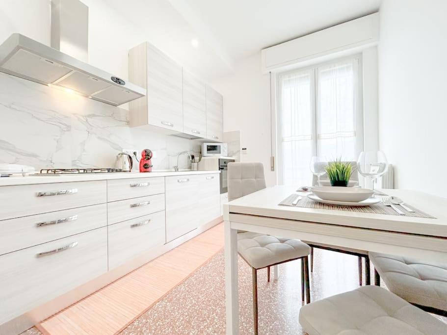 ג'נובה Elegant Apartment - Wifi - Smart Tv - Netflix מראה חיצוני תמונה