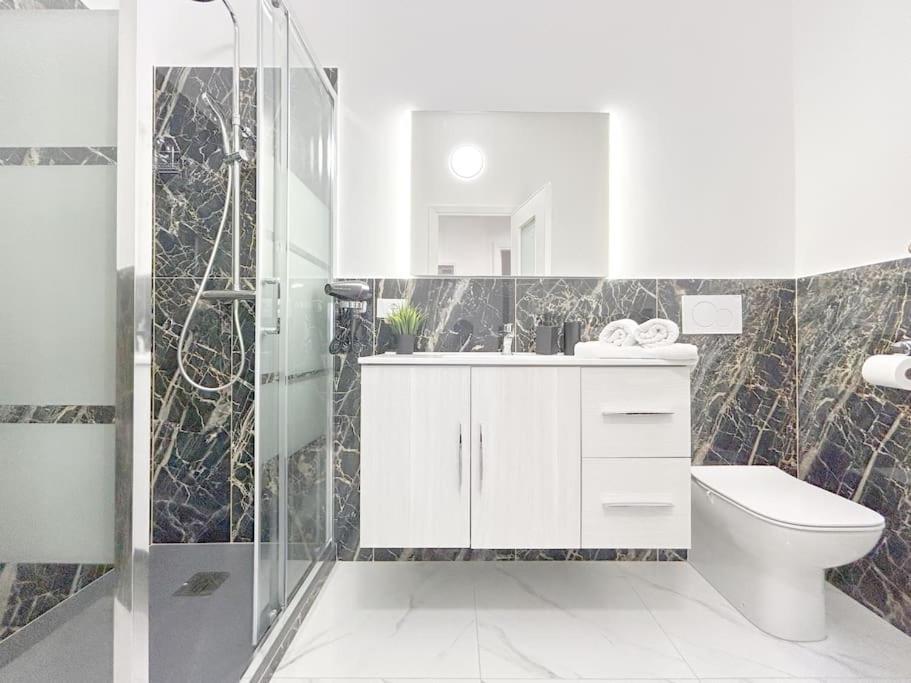 ג'נובה Elegant Apartment - Wifi - Smart Tv - Netflix מראה חיצוני תמונה